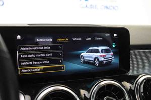Mercedes GLB 2.0 GLB 200d Business Line **7 plazas** - Foto 63