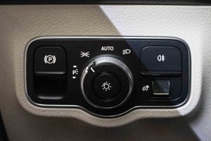 Mercedes GLB 2.0 GLB 200d Business Line **7 plazas** - Foto 30