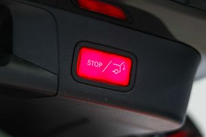 Mercedes GLB 2.0 GLB 200d Business Line **7 plazas** - Foto 49