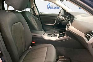 BMW Serie 3 320d xDrive Automática Touring - Foto 5