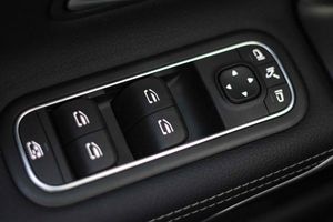 Mercedes Clase A A 250 e Sedán **Techo panorámico** - Foto 32