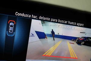 Mercedes Clase A A 250 e Sedán **Techo panorámico** - Foto 63