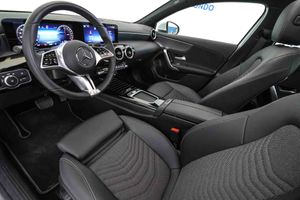 Mercedes Clase A A 250 e Sedán **Techo panorámico** - Foto 29