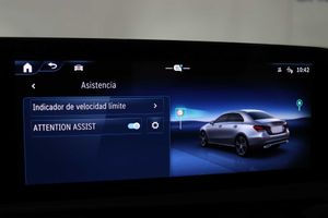Mercedes Clase A A 250 e Sedán **Techo panorámico** - Foto 60