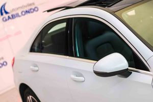 Mercedes Clase A A 250 e Sedán **Techo panorámico** - Foto 16
