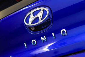 Hyundai IONIQ 1.6 GDI HEV Tecno DCT - Foto 11