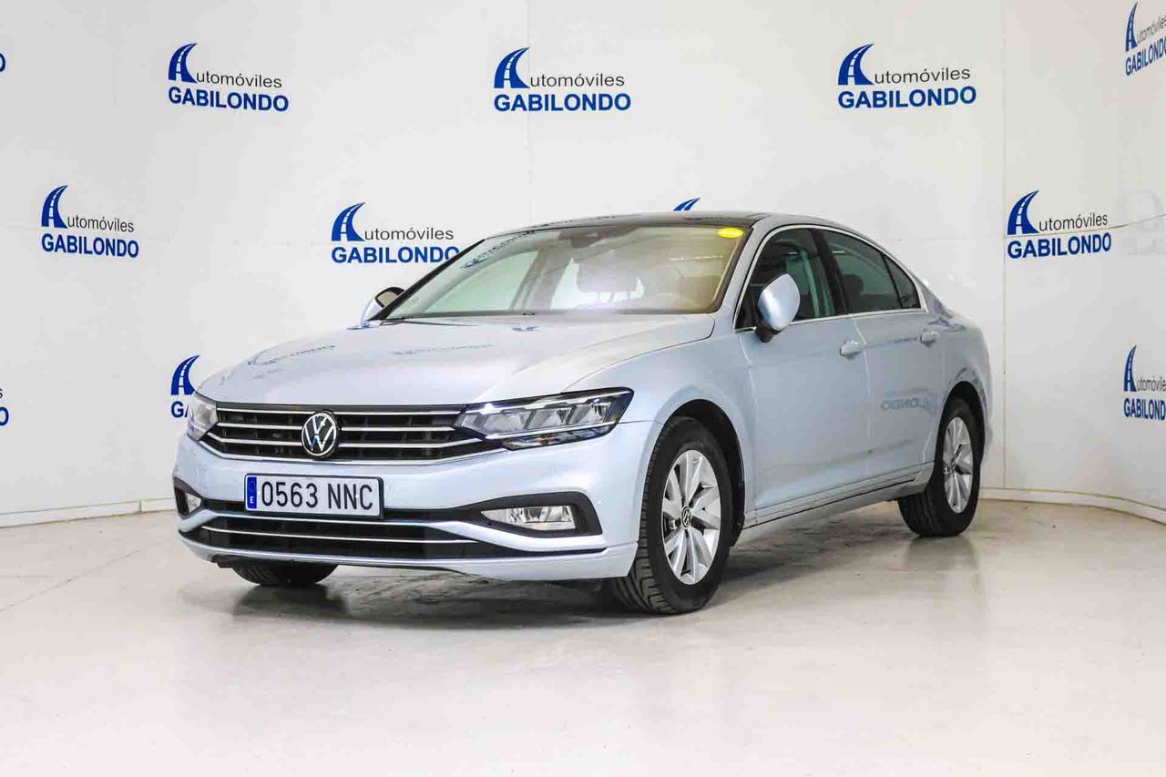 Volkswagen Passat Executive 1.5 TSI 110kW (150CV) DSG **Techo panorámico** - Foto 1