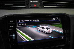 Volkswagen Passat Executive 1.5 TSI 110kW (150CV) DSG **Techo panorámico** - Foto 59
