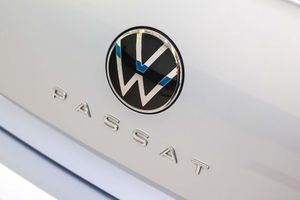 Volkswagen Passat Executive 1.5 TSI 110kW (150CV) DSG **Techo panorámico** - Foto 11