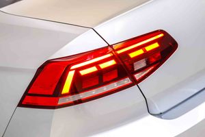 Volkswagen Passat Executive 1.5 TSI 110kW (150CV) DSG **Techo panorámico** - Foto 15
