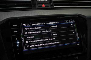 Volkswagen Passat Executive 1.5 TSI 110kW (150CV) DSG **Techo panorámico** - Foto 56