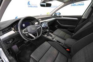 Volkswagen Passat Executive 1.5 TSI 110kW (150CV) DSG **Techo panorámico** - Foto 25