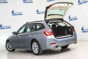 BMW Serie 3 320e xDrive Touring - Foto 24