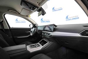 BMW Serie 3 320e xDrive Touring - Foto 49