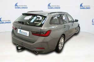 BMW Serie 3 320e xDrive Touring - Foto 3