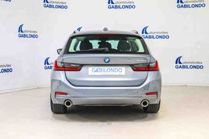 BMW Serie 3 320e xDrive Touring - Foto 4