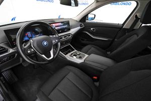 BMW Serie 3 320e xDrive Touring - Foto 29