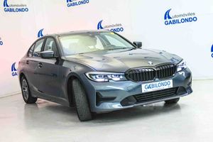 BMW Serie 3 318d Auto. - Foto 11