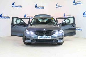 BMW Serie 3 318d Auto. - Foto 21