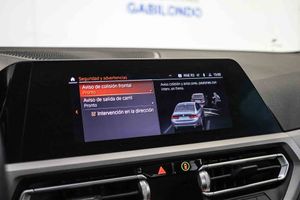 BMW Serie 3 318d Auto. - Foto 58