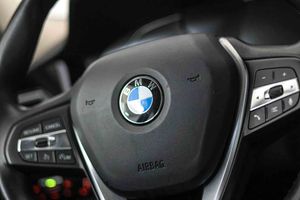 BMW Serie 3 318d Auto. - Foto 34