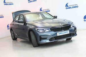 BMW Serie 3 318d Auto. - Foto 18