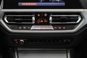 BMW Serie 3 318d Auto. - Foto 41