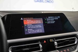 BMW Serie 3 318d Auto. - Foto 56