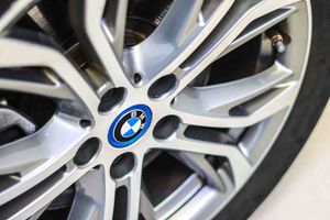 BMW X1 xDrive25e **Techo panorámico** - Foto 15