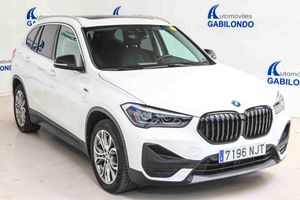 BMW X1 xDrive25e **Techo panorámico** - Foto 3