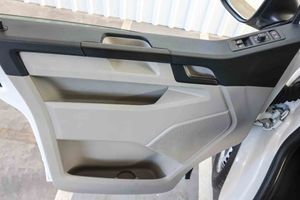 Volkswagen Transporter L1H1 2.0 TDI Business Line - Foto 28