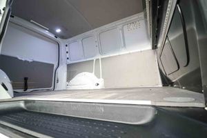 Volkswagen Transporter L1H1 2.0 TDI Business Line - Foto 25