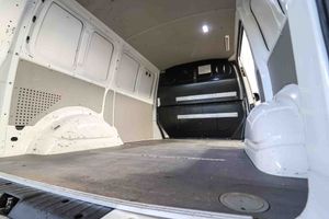 Volkswagen Transporter L1H1 2.0 TDI Business Line - Foto 24