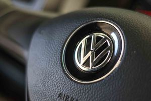 Volkswagen Transporter L1H1 2.0 TDI Business Line - Foto 31