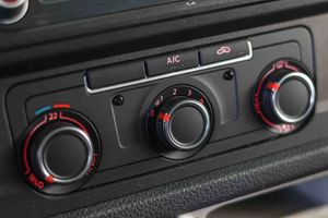 Volkswagen Transporter L1H1 2.0 TDI Business Line - Foto 37