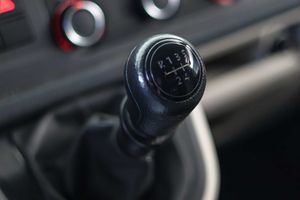 Volkswagen Transporter L1H1 2.0 TDI Business Line - Foto 35