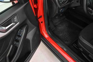 Ford Focus 1.0 Ecoboost 92kW Trend - Foto 25