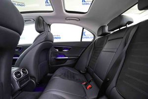 Mercedes Clase C C 220d AMG Line **Techo solar** - Foto 52