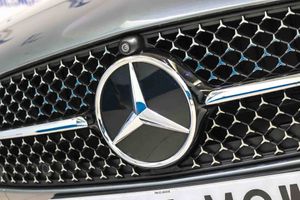 Mercedes Clase C C 220d AMG Line **Techo solar** - Foto 10