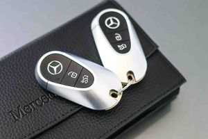 Mercedes Clase C C 220d AMG Line **Techo solar** - Foto 68