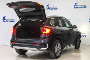 BMW X1 sDrive18i xLine First Edition - Foto 18