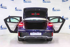 BMW i7 eDrive50 M Sport **Techo panorámico** - Foto 29