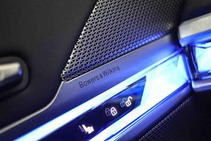 BMW i7 eDrive50 M Sport **Techo panorámico** - Foto 38