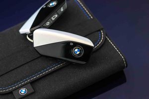 BMW i7 eDrive50 M Sport **Techo panorámico** - Foto 84