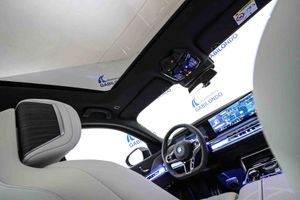 BMW i7 eDrive50 M Sport **Techo panorámico** - Foto 35