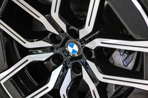 BMW i7 eDrive50 M Sport **Techo panorámico** - Foto 23