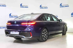 BMW i7 eDrive50 M Sport **Techo panorámico** - Foto 12