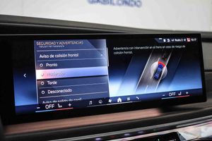 BMW i7 eDrive50 M Sport **Techo panorámico** - Foto 64
