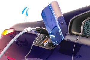 BMW i7 eDrive50 M Sport **Techo panorámico** - Foto 9