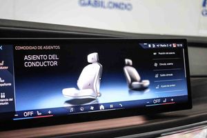 BMW i7 eDrive50 M Sport **Techo panorámico** - Foto 75